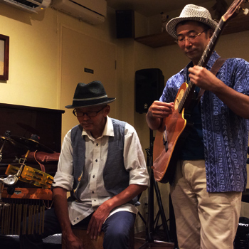 音楽の広場の生演奏