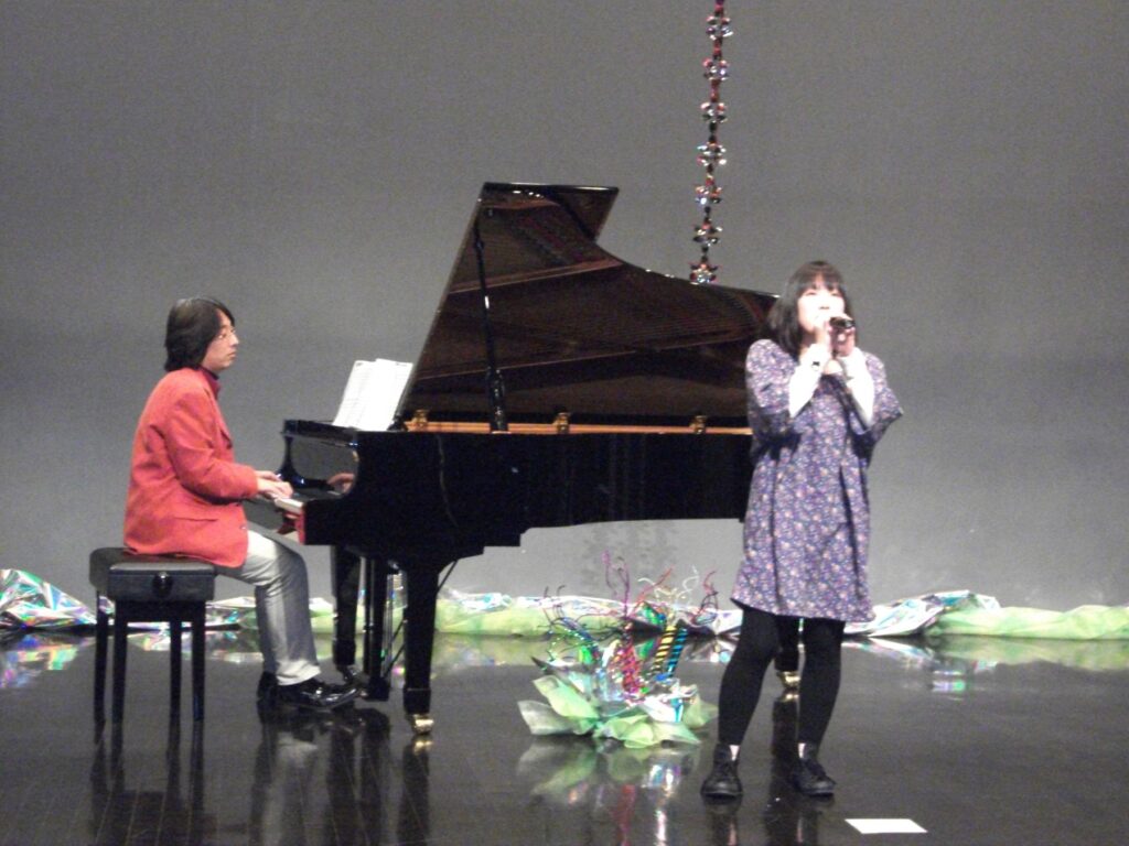 ボイストレーニングで歌が上手くなる。mose音楽スクール